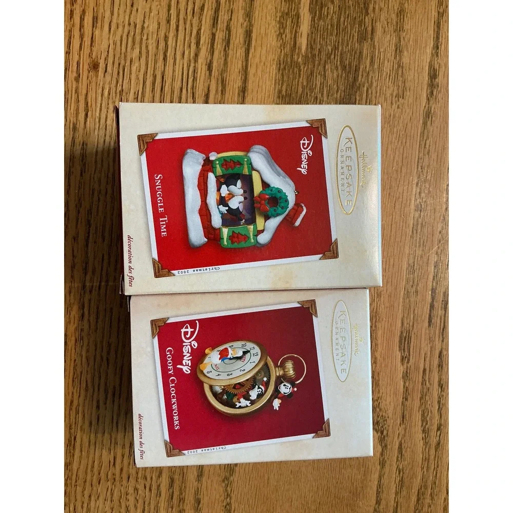 Disney Hallmark Keepsake 2002 Ornaments Snuggle Time & Goofy Clockworks Lot of 2